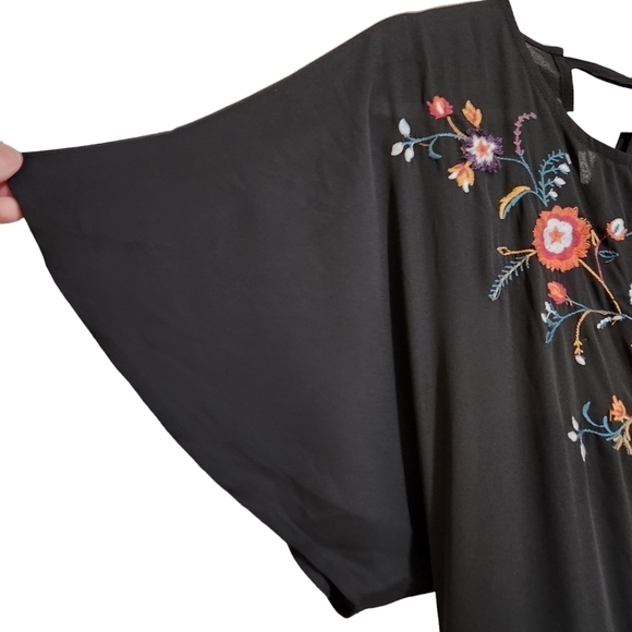 Charming Charlie Jumpsuit Romper Black Embroidered Bohemian, sz M - Picture 3 of 11